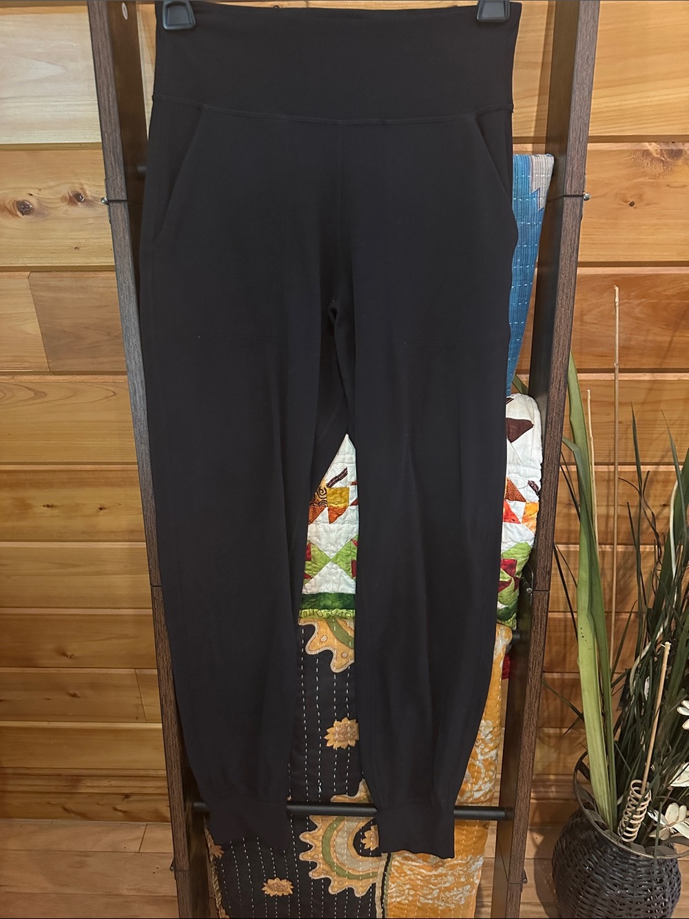 lululemon align Black High-Rise Jogger **piling - Picture 5 of 10